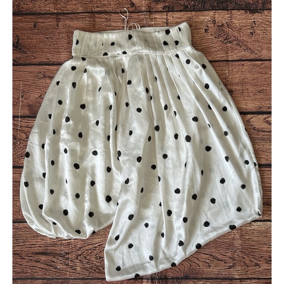 Zara White Polka Dot Midi Skirt Asymmetric Bubble Hem Size Small - Picture 10 of 12